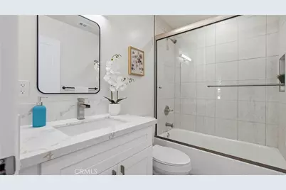 6415 Charlesworth Avenue, North Hollywood, CA 91606 - Photo 20