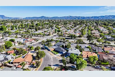 6415 Charlesworth Avenue, North Hollywood, CA 91606 - Photo 48