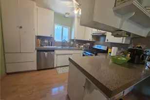 9906 Cypress Ave, Fontana, CA 92335 - Photo 4