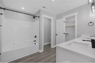 15770 Nassau Drive, Victorville, CA 92395 - Photo 8