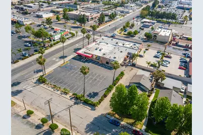 127 W 40th Street, San Bernardino, CA 92407 - Photo 4