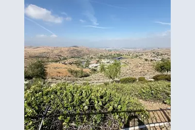 16562 Village Meadow, Riverside, CA 92503 - Photo 2