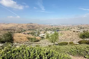 16562 Village Meadow, Riverside, CA 92503 - Photo 2