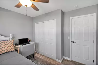 10292 Kern, Hesperia, CA 92345 - Photo 20