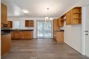 1909 N Summit, Pasadena, CA 91103 - Photo 8