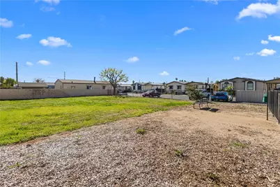 7717 Church Avenue #16, Highland, CA 92346 - Photo 32