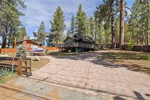 459 Edgemoor, Big Bear Lake, CA 92315 - Photo 6