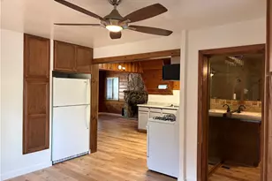 320 Sky View Ln, Crestline, CA 92325 - Photo 22