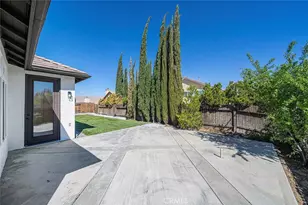 13290 Via Robles, Victorville, CA 92392 - Photo 10