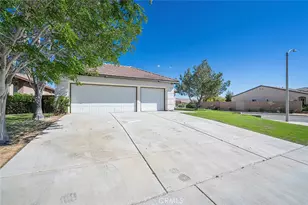 13290 Via Robles, Victorville, CA 92392 - Photo 32