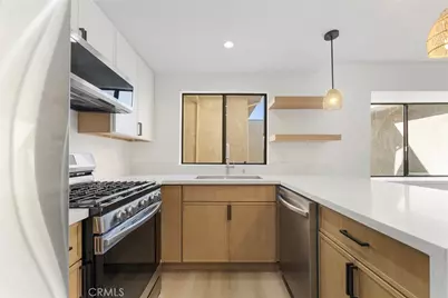 10219 Pinewood #2, Tujunga, CA 91042 - Photo 12