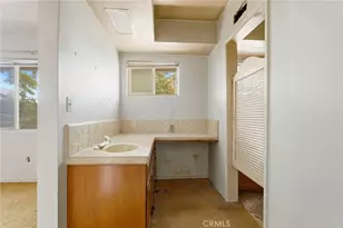 18112 Joshua Ln, Santa Ana, CA 92705 - Photo 26