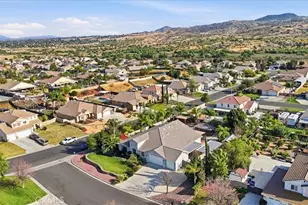 19247 Mountain Shadow Ln, Perris, CA 92570 - Photo 8