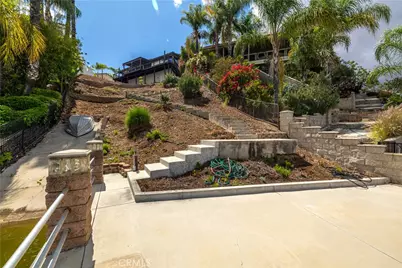 29096 Old Wrangler Road, Canyon Lake, CA 92587 - Photo 48