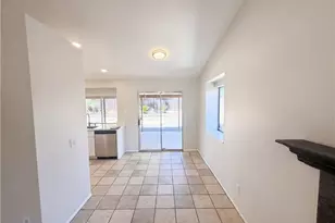 39823 Knollridge Dr, Temecula, CA 92591 - Photo 6