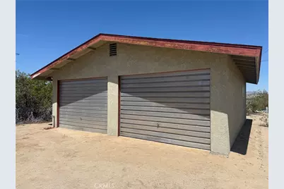 73776 Manana, 29 Palms MCB, CA 92277 - Photo 32