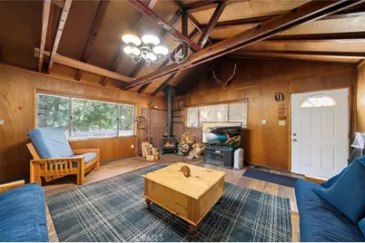 330 Canyon Drive, Cedarpines Park, CA 92322 - Photo 4