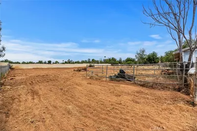 16920 Ponderosa, Riverside, CA 92504 - Photo 10