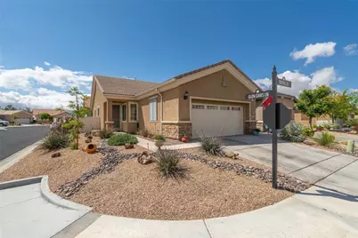 19493 Tor Hill, Apple Valley, CA 92308 - Photo 2