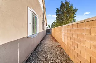 5448 La Bodega Wy, Fontana, CA 92336 - Photo 38