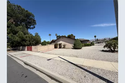 26205 Lodgepole, Hemet, CA 92544 - Photo 2
