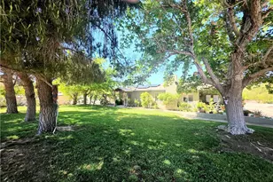 16486 Hughes Rd, Victorville, CA 92395 - Photo 4