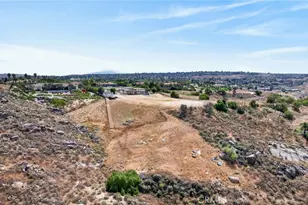 6355 Cresthaven, Riverside, CA 92506 - Photo 62