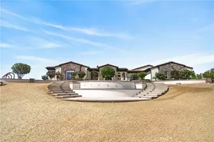 6355 Cresthaven, Riverside, CA 92506 - Photo 8