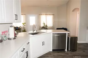 18702 Atlantic St, Hesperia, CA 92345 - Photo 32