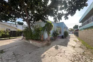 6812 S Hoover, Los Angeles, CA 90044 - Photo 6