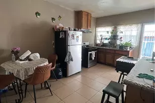 6812 S Hoover, Los Angeles, CA 90044 - Photo 12
