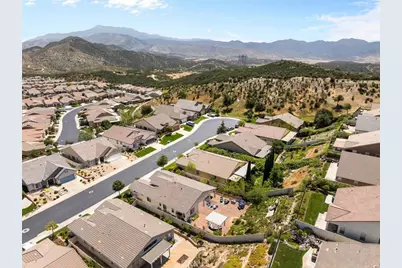 457 Glacier Park, Beaumont, CA 92223 - Photo 6