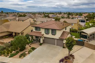 6335 Marigold St, Eastvale, CA 92880 - Photo 16