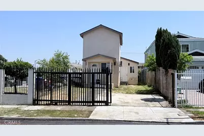 11154 Towne, Los Angeles, CA 90061 - Photo 2