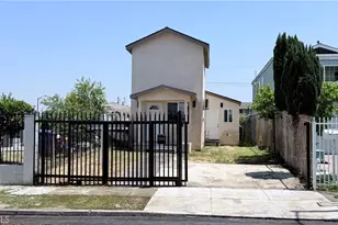 11154 Towne, Los Angeles, CA 90061 - Photo 2