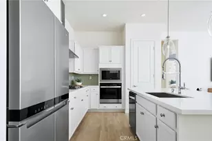 11949 Hillsong Dr, Corona, CA 92883 - Photo 2