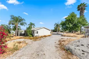22540 Markham St, Perris, CA 92570 - Photo 6