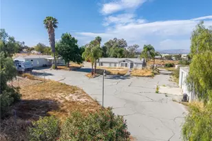 22540 Markham St, Perris, CA 92570 - Photo 14