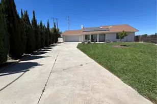 12206 Moonlit Ct, Victorville, CA 92392 - Photo 2