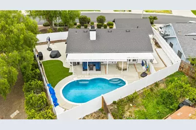 42370 Cosmic, Temecula, CA 92592 - Photo 2