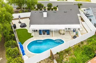 42370 Cosmic, Temecula, CA 92592 - Photo 2