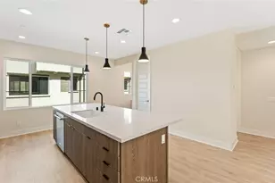 103 Sorrel Ct, Burbank, CA 91506 - Photo 12
