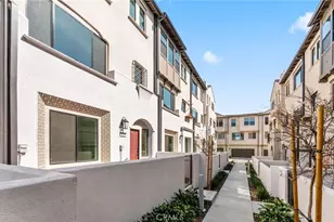 103 Sorrel Ct, Burbank, CA 91506 - Photo 32