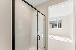 103 Sorrel Ct, Burbank, CA 91506 - Photo 24