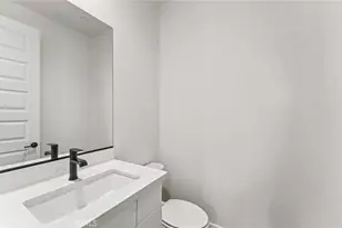 102 Sorrel Ct, Burbank, CA 91506 - Photo 20