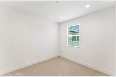 102 Sorrel Court, Burbank, CA 91506 - Photo 28
