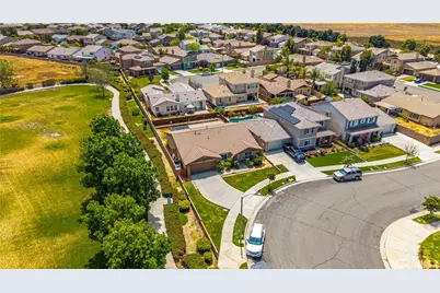 279 Alverstone, Hemet, CA 92543 - Photo 4