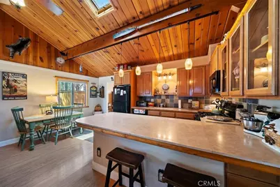 1004 Wendy Avenue, Big Bear City, CA 92314 - Photo 18