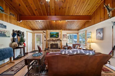 1004 Wendy Avenue, Big Bear City, CA 92314 - Photo 16