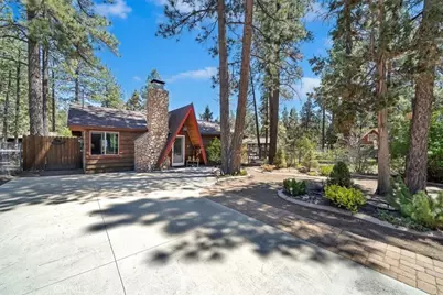 1004 Wendy Avenue, Big Bear City, CA 92314 - Photo 4